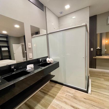 Eleganz Suites 그라마도 외부 사진